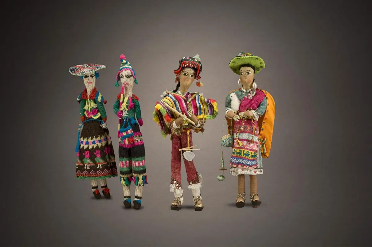 Dolls From Around the World